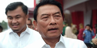 Moeldoko Sebut Mobilitas Warga Baru Menurun 30 Persen, Anies Klaim di Jakarta Sudah 62,3 Persen