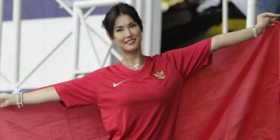 Maria Ozawa Pengin Digandeng Nicholas Saputra