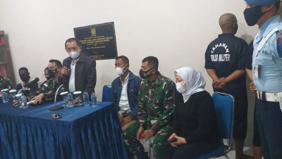 TNI AU Sudah Tahan Anggotanya yang Injak Kepala Pria Tunawicara di Papua