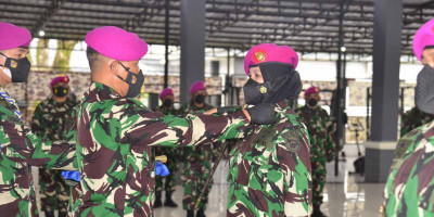 Dankormar Pimpin Acara Serah Terima Jabatan Danrumkital Marinir Dan Kadiskes Kormar