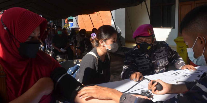 Lanmar Jakarta Wadahi Kegiatan Serbuan Vaksin Untuk Keluarga Besar TNI AL Dan Masyarakat