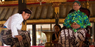 Sri Sultan Hamengku Buwono X: Pepatah <i>Mangan Ora Mangan Kumpul</i> Sudah Tidak Tepat Lagi