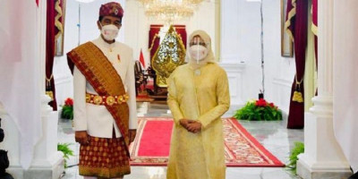 Kenakan Pakaian Adat Lagi, Jokowi Pilih dari Lampung di Upacara Detik-detik Proklamasi 