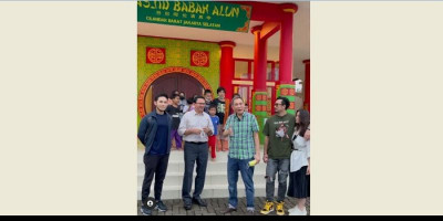 Kunjungi Masjid Babah Alun, Ahok dan Denny Sumargo Didoakan Dapat Hidayah 