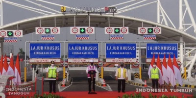 Resmikan Jalan Tol Pulo Genang-Kelapa Gading, Jokowi Berharap Skemanya Digunakan untuk Infrastruktur di Indonesia