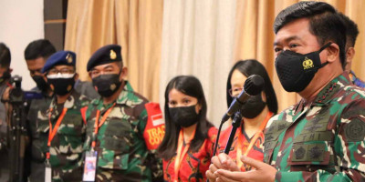 Panglima TNI Apresiasi Pelaksanaan Vaksinasi Lanud Silas Papare Dengan Strategi Jemput Bola