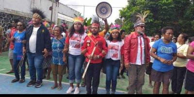 Filep Wamafma Ajak Semua Pihak Dukung Bupati Sorong Lawan Mafia Sawit