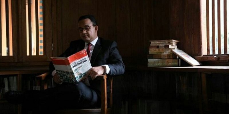 Pria Hina Anies dengan Kalimat Tak Senonoh Viral, Gus Umar: Coba ke Pak Jokowi, Pasti Langsung Diciduk