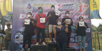 Dela dari DSRT feat F-motor Dua Kali Naik Podium 