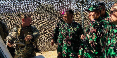 Latma Recon Exercise 21-1 Ditinjau Langsung Asops Kasal dan Dankormar