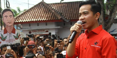 Survei: Gibran Bin Jokowi Mulai Dilirik Masuk Bursa Cagub DKI