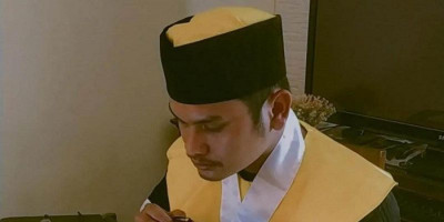 Berawal dari Jurnalis Lepas di Jakarta, Pemuda ini Lulus S2 dari Universitas Indonesia