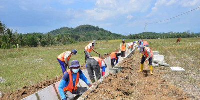  Realisasi Padat Karya Tata Guna Irigasi Kementerian PUPR Sudah 95,68 Persen