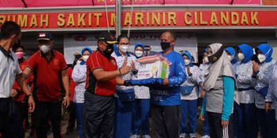 Rumkitalmar Cilandak Peringati Hari Jantung Sedunia dan Bakti Sosial Dalam Rangka HUT Ke-76 TNI