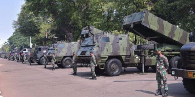 112 Alutsista Dipamerkan dalam HUT ke-76 TNI di Sekitar Istana Merdeka