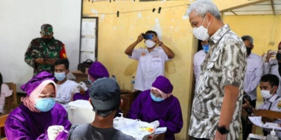 Pastikan Ada Percepatan Vaksinasi, Ganjar Pranowo Bergerak ke Grobogan