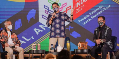 Menparekraf Ingin Industri Film Lokal Jadi Tuan Rumah di Negeri Sendiri