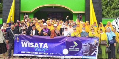 Wisata Religi Ziarah Kubur Sebagai Pengingat Akan Kematian