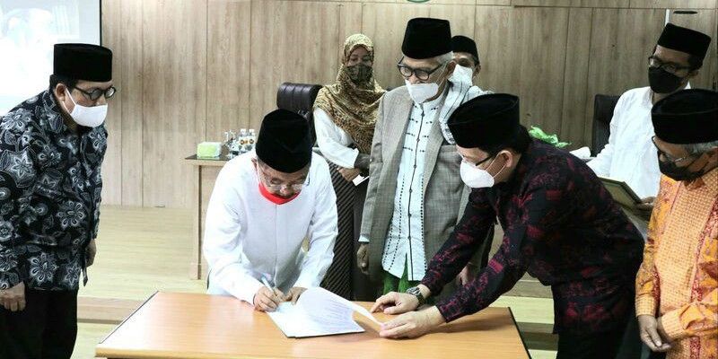 DMI Serahkan Bantuan Rp1 M untuk Pembangunan RS Indonesia Hebron