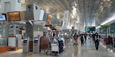 Penumpang Domestik Bandara Soetta Wajib Tes PCR, Ingat Tanggal Berlakunya