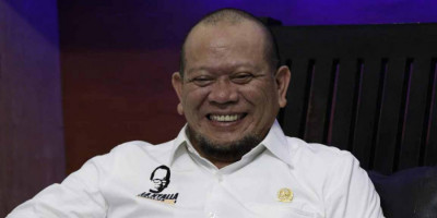 Tekan Produk Impor, Ketua DPD RI Minta Pemerintah Perkuat UMKM Dalam Negeri