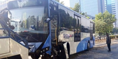 Dua Bus Transjakarta Terlibat Kecelakaan, Sopir dan Dua Penumpang Tewas
