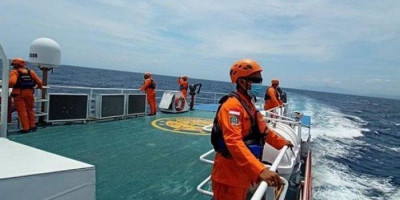 Pencarian 9 ABK KM Liberty 1 yang Tenggelam di Perairan Bali Masih Ninil