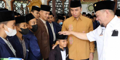 Ketua DPD RI: Anak Wajib Berbakti dan Balas Budi ke Orang Tua