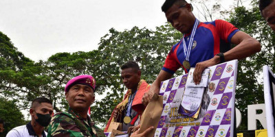 Marinir Gelar Lomba Lari 5K
