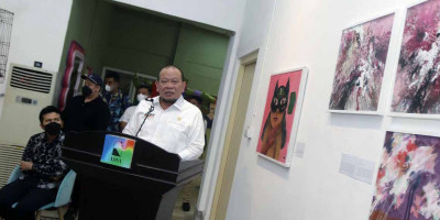 Buka Art Exhibition Le Musée, LaNyalla Ingatkan Generasi Muda Terus Berkarya