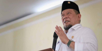 Presiden dari Jalur Non Partai Politik: Konstitusional