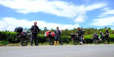Tim Jelajah Kebangsaan Wartawan - PWI Buktikan Ketangguhan Motor Kawasaki Keliling Nusantara