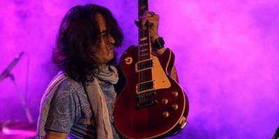 Album “Human”, Perjalanan Spiritual Gitaris Yoel Perry
