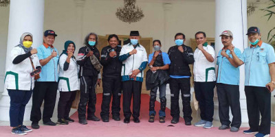 Riders Tim JKW-PWI, Kagumi Alam Sumbar