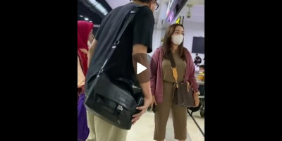 Arteria Dahlan dan Ibunda Dimaki Perempuan di Bandara, Lalu Kabur Pakai Mobil Dinas TNI 