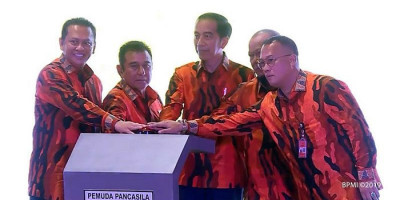 Respons Keras Junimart Girsang, Pemuda Pancasila: Mau Dicopot Sebagai Wakil Ketua Komisi II?