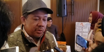 Fahri Hamzah Minta Anies Baswedan Cari Fadli Zon yang Ngilang di Jagat Maya