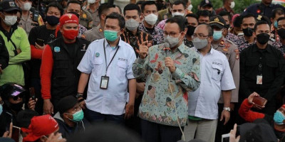 Kenaikan UMP Sangat Kecil, Anies Baswedan Sebut Turunan UU Cipta Kerja Tak Sesuai Diterapkan di Jakarta