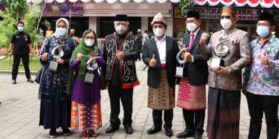 Kementerian PUPR Serahkan Penghargaan Pengelolaan Tol Berkelanjutan Tahun 2021