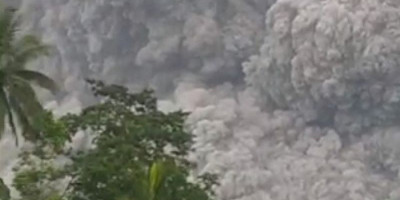 Masih Berstatus Waspada, Pantauan Visual Guguran Awan Panas Semeru Telah Berhenti