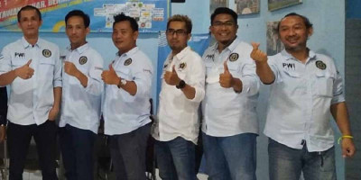 PWI  Kota Bogor Kembali Buka Posko Penyaluran Bantuan Bagi Korban Erupsi Gunung Semeru