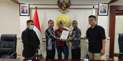 Badan Permusyawaratan Desa Seluruh Indonesia Serahkan Hasil Rekomendasi Hasil Rakernas Ke DPD RI