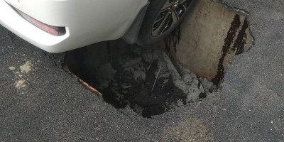 Mobil yang Terperosok di Sumur Resapan di Jakarta Ternyata Milik Ketua DPP PSI