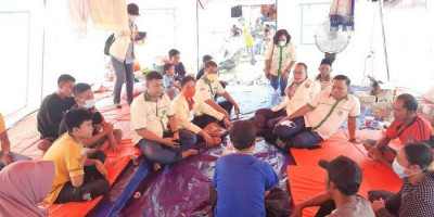 Turun Langsung ke Posko Pengungsian Erupsi Semeru, Ketum Pemuda Katolik Serukan Masyarakat Salurkan Bantuan 
