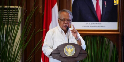 Menteri Basuki Beri Tiga Pesan Peningkatan Mutu dan Kualitas Jalan kepada Generasi Muda PUPR