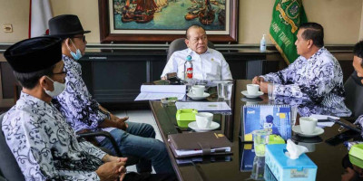 Forum Honorer PGRI Jatim Minta Formasi Pengangkatan ASN PPPK Sesuai Kondisi Real Daerah