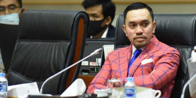 Ahmad Sahroni: Formula E Tidak Menggunakan APBD