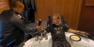 Bahar bin Smith Akui Orang dalam Video Berendam di Jacuzzi, Sebut untuk Sembunyi dari Umat