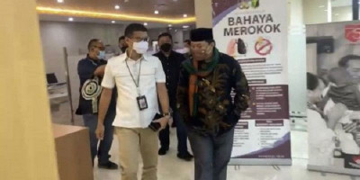 JPU Tuntut Ustaz Yahya Waloni Penjara 7 Bulan dan Denda Rp50 Juta