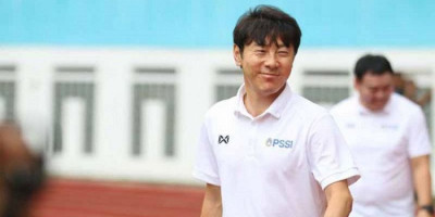 Indonesia vs Thailand: Shin Tae Yong Ingin Terapkan Gaya Bermain Bertarung, Tapi Pemain Indonesia Hanya Makan Nasi Kotak